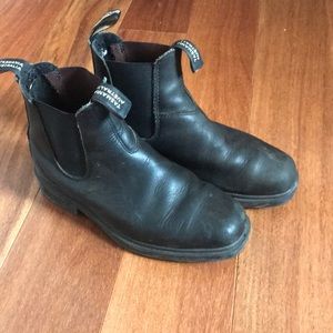 Blundstone dress boots size 8